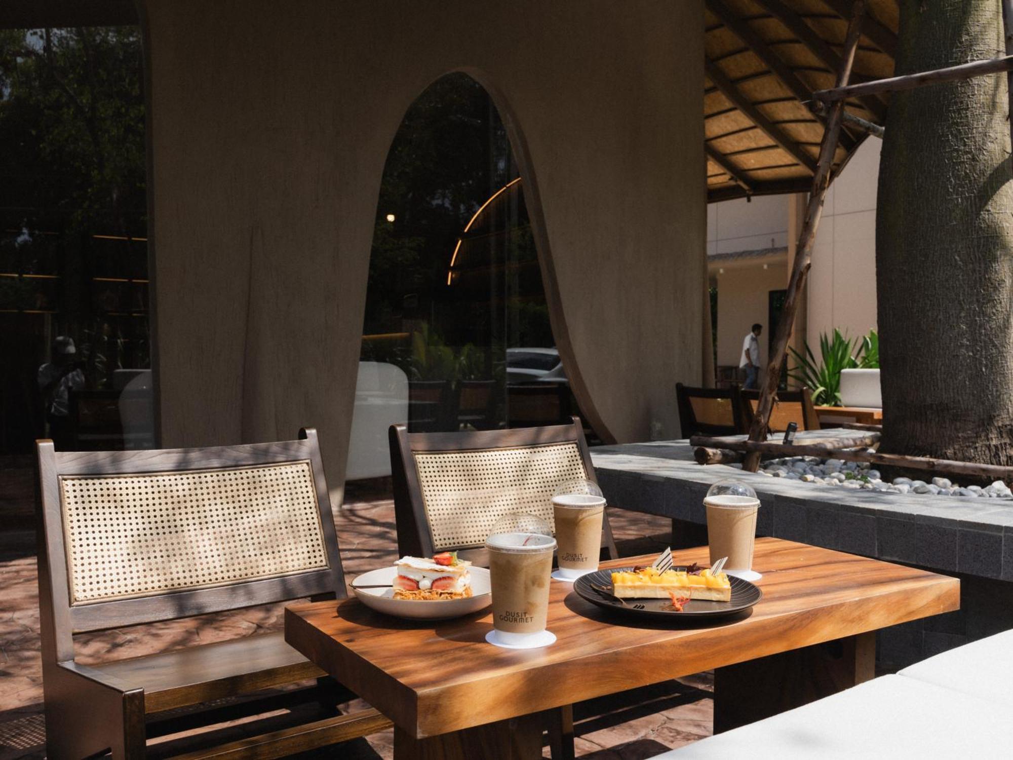 Dusitd2 Khao Yai Hotel Му Си Екстериор снимка