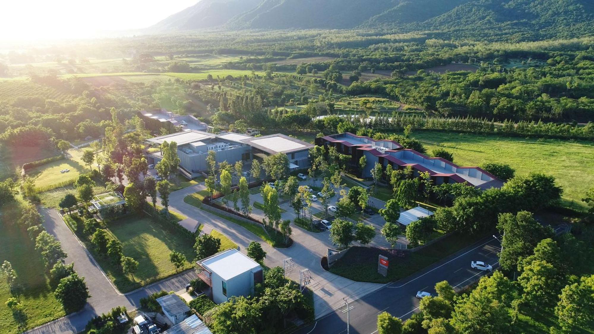 Dusitd2 Khao Yai Hotel Му Си Екстериор снимка