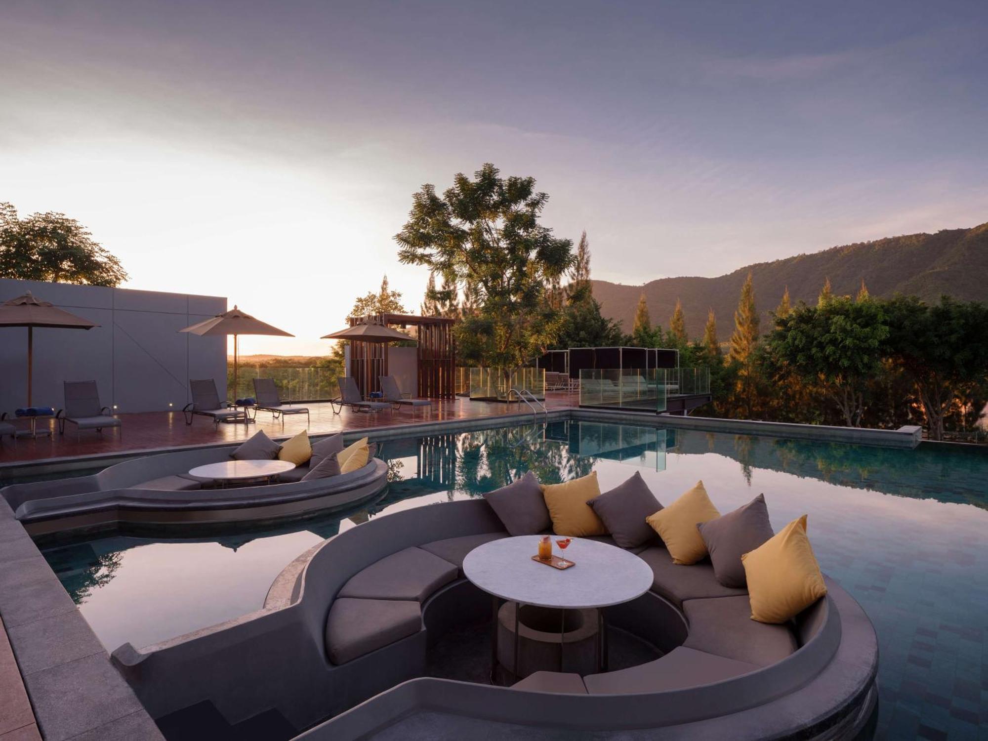 Dusitd2 Khao Yai Hotel Му Си Екстериор снимка